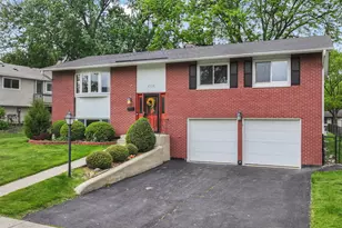6534 Taylor Dr, Woodridge, IL 60517 - Photo 1