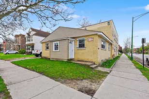 7600 S Marquette Ave, Chicago, IL 60649 - Photo 1