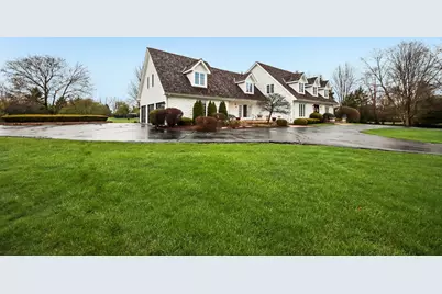 1980 Clover Drive, Inverness, IL 60067 - Photo 2