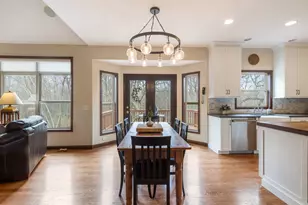 347 Windham Cir, Yorkville, IL 60560 - Photo 8