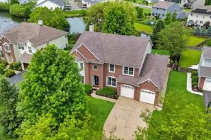 322 Hemlock Ln, Oswego, IL 60543 - Photo 4