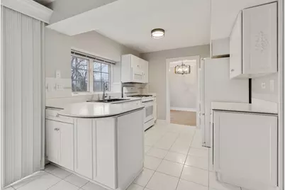 3245 Gresham Lane E, Aurora, IL 60504 - Photo 14