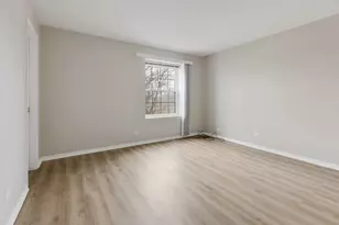 3245 Gresham Ln E, Aurora, IL 60504 - Photo 20