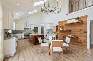 10 Old Hart Rd, Barrington Hills, IL 60010 - Photo 16