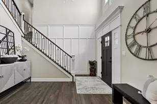 24111 S Blue Waters Dr, Manhattan, IL 60442 - Photo 2