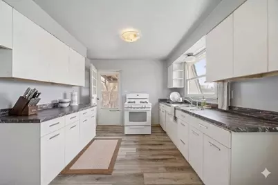 12815 Clinton Street, Blue Island, IL 60406 - Photo 8