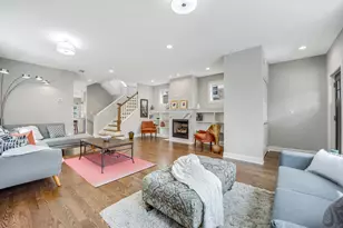 6038 N Drake Ave, Chicago, IL 60659 - Photo 4