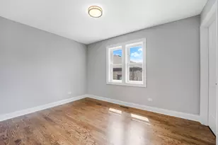 6038 N Drake Ave, Chicago, IL 60659 - Photo 24