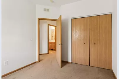 647 S Cadillac Circle, Romeoville, IL 60446 - Photo 24