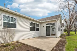 647 S Cadillac Cir, Romeoville, IL 60446 - Photo 26