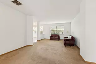 647 S Cadillac Cir, Romeoville, IL 60446 - Photo 6