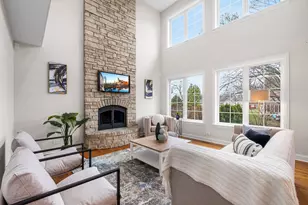 3202 Dell Pl, Glenview, IL 60025 - Photo 2