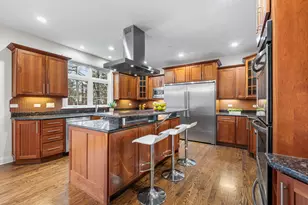 3202 Dell Pl, Glenview, IL 60025 - Photo 6