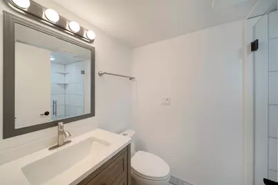 1137 N Francisco Avenue #1, Chicago, IL 60622 - Photo 10