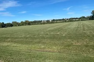 36641 Devon Ct, Wadsworth, IL 60083 - Photo 1