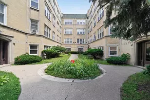 7019 S Merrill Ave, Chicago, IL 60649 - Photo 2