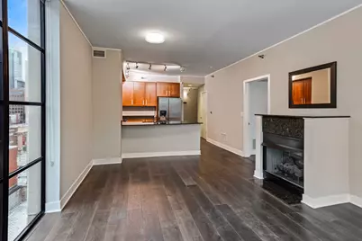 744 N Clark Street #704, Chicago, IL 60654 - Photo 4