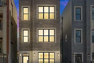 4153 S Prairie Ave, Chicago, IL 60653 - Photo 1