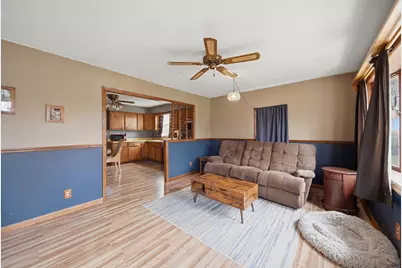 2008 E 6th Street, Sterling, IL 61081 - Photo 4