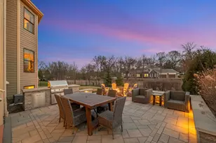 81 Landon Cir, Wheaton, IL 60189 - Photo 70