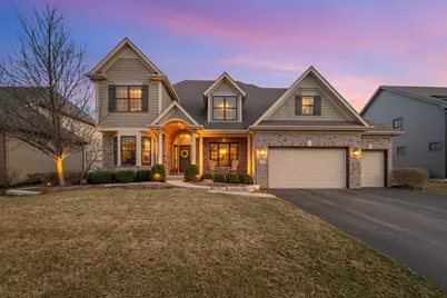 81 Landon Circle, Wheaton, IL 60189 - Photo 1