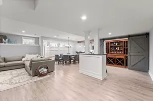 81 Landon Cir, Wheaton, IL 60189 - Photo 46