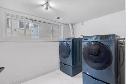 9100 Kenton Avenue, Skokie, IL 60076 - Photo 34