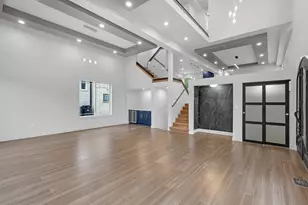 9100 Kenton Ave, Skokie, IL 60076 - Photo 16