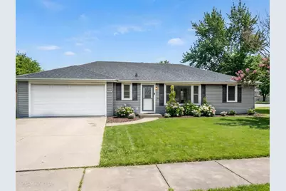 9359 Ridgeland Avenue, Oak Lawn, IL 60453 - Photo 1