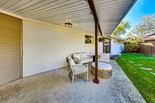 705 N County Line Rd, Hinsdale, IL 60521 - Photo 42