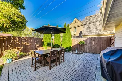 705 N County Line Road, Hinsdale, IL 60521 - Photo 40