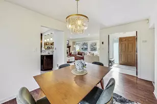 705 N County Line Rd, Hinsdale, IL 60521 - Photo 12