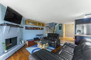 11 Cour Caravelle, Palos Hills, IL 60465 - Photo 4