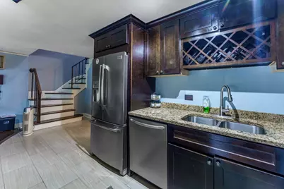 11 Cour Caravelle #11, Palos Hills, IL 60465 - Photo 6