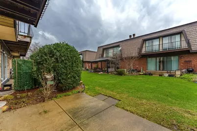 11 Cour Caravelle #11, Palos Hills, IL 60465 - Photo 24