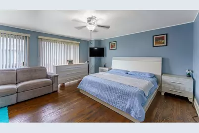 11 Cour Caravelle #11, Palos Hills, IL 60465 - Photo 8