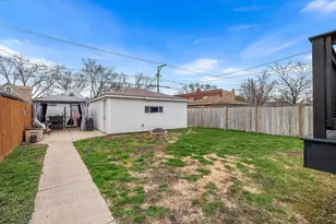 5904 W Berenice Ave, Chicago, IL 60634 - Photo 30