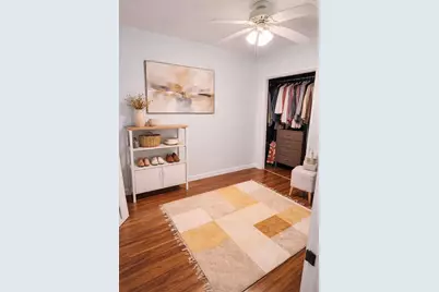 944 W 18th Street, Chicago, IL 60608 - Photo 14