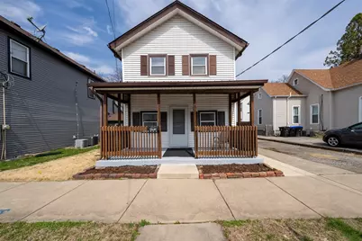 603 W Chestnut Street, Bloomington, IL 61701 - Photo 1