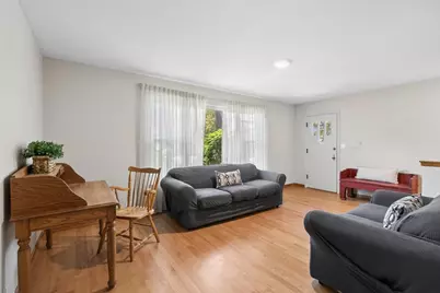 667 N Lake Street, Grayslake, IL 60030 - Photo 14