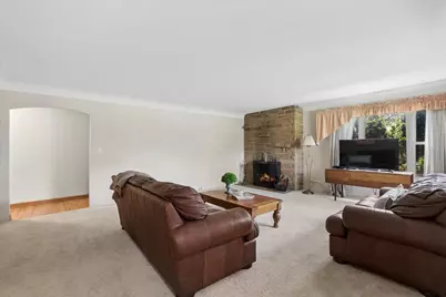 667 N Lake Street, Grayslake, IL 60030 - Photo 6