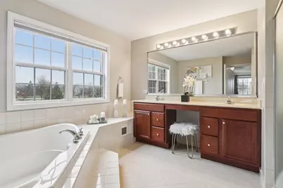 2415 Wembley Court, Gurnee, IL 60031 - Photo 32