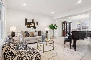 2415 Wembley Ct, Gurnee, IL 60031 - Photo 8