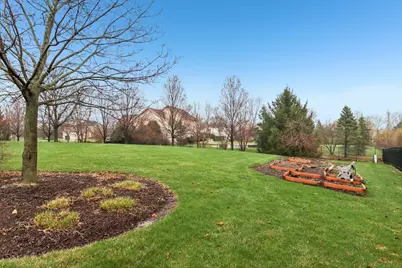 2415 Wembley Court, Gurnee, IL 60031 - Photo 58