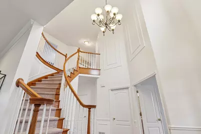 2415 Wembley Court, Gurnee, IL 60031 - Photo 6