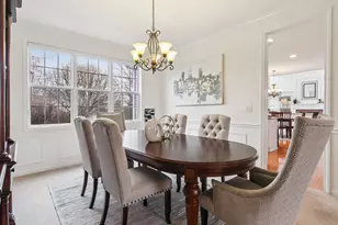 2415 Wembley Ct, Gurnee, IL 60031 - Photo 10