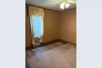 905 E North Street, Pontiac, IL 61764 - Photo 10