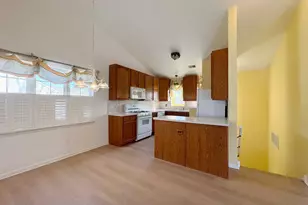 2611 Cedar Glade Dr, Naperville, IL 60564 - Photo 16