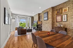 1245 W George St, Chicago, IL 60657 - Photo 4