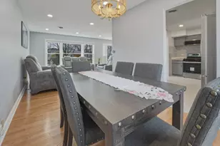 8901 Moody Ave, Morton Grove, IL 60053 - Photo 4